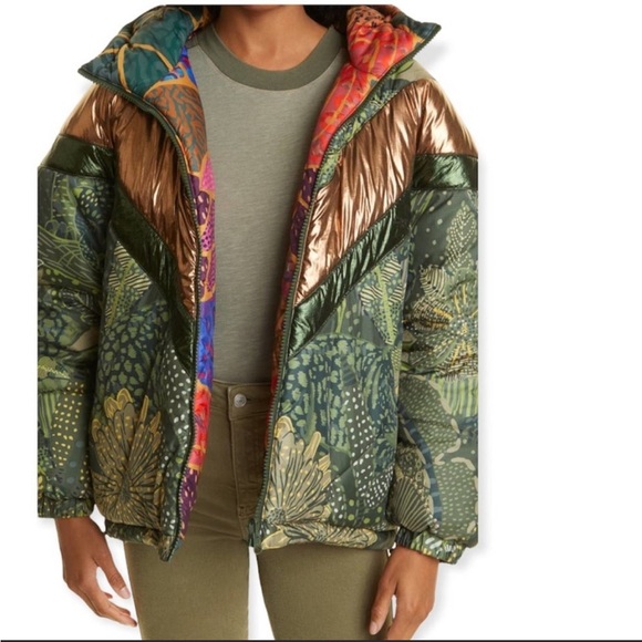 FARM Rio Jackets & Blazers - NEW NWT Farm rio green cool leopard reversible puffer jacket Small